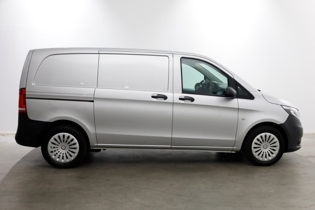 Mercedes-Benz Vito 114 CDI 136pk Compact 9G Automaat 2x Schuifdeur/LED/Camera/Inrichting 07-2022 6