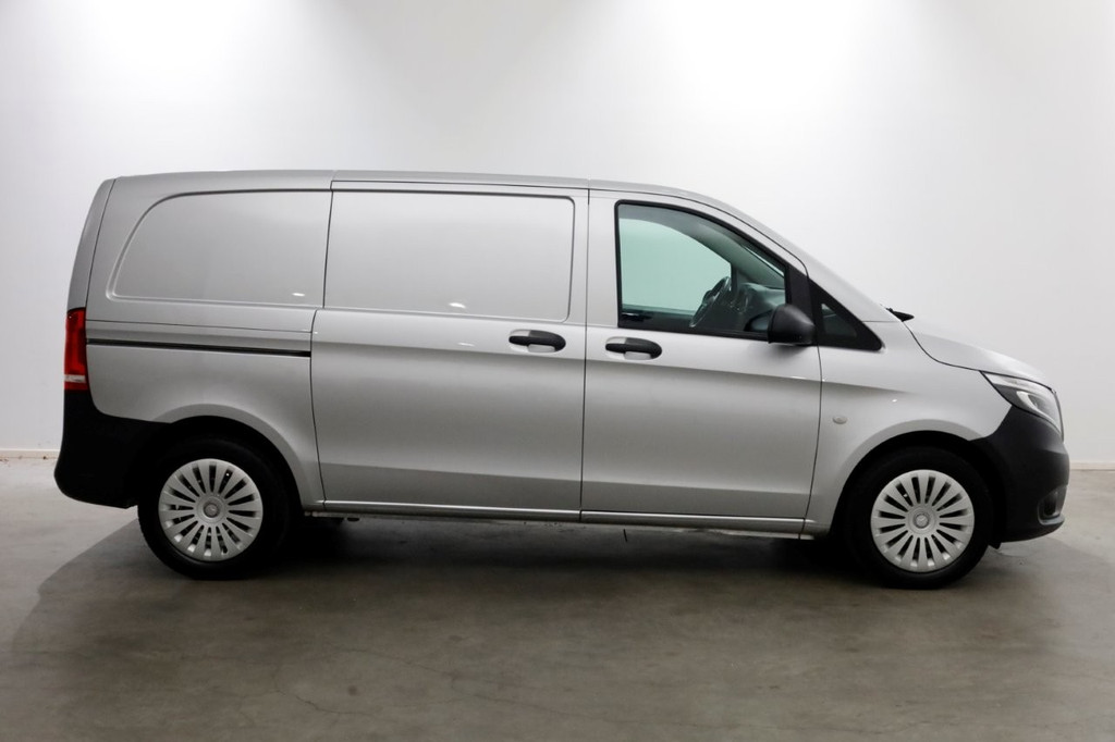 Mercedes-Benz Vito 114 CDI 136pk Compact 9G Automaat 2x Schuifdeur/LED/Camera/Inrichting 07-2022 6