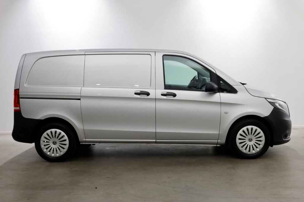 Mercedes-Benz Vito 114 CDI 136pk Compact 9G Automaat 2x Schuifdeur/LED/Camera/Inrichting 07-2022 6