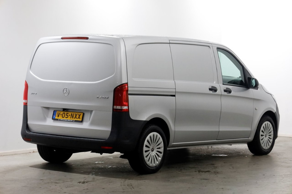 Mercedes-Benz Vito 114 CDI 136pk Compact 9G Automaat 2x Schuifdeur/LED/Camera/Inrichting 09-2022 2