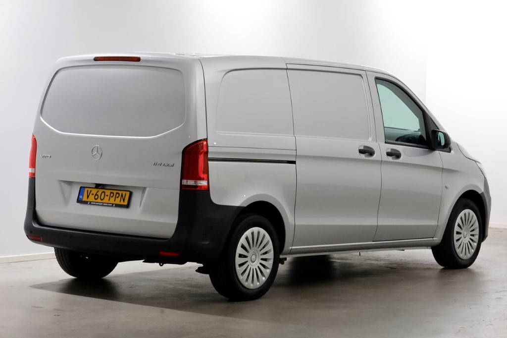 Mercedes-Benz Vito 114 CDI 136pk Compact 9G Automaat 2x Schuifdeur/LED/Camera/Inrichting 09-2022 2
