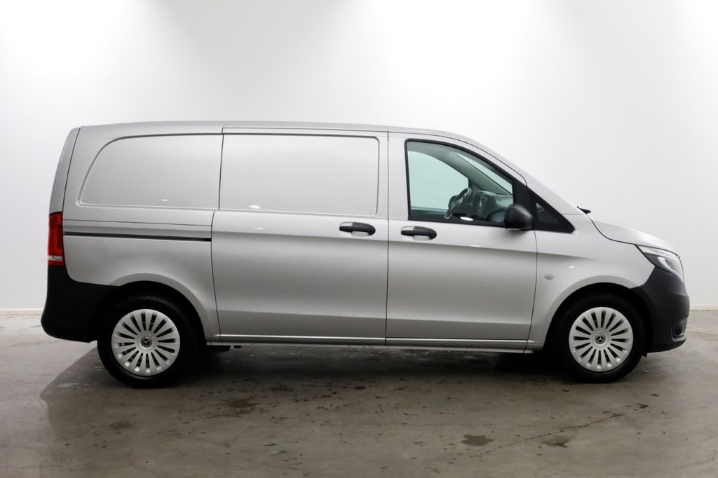 Mercedes-Benz Vito 114 CDI 136pk Compact 9G Automaat 2x Schuifdeur/LED/Camera/Inrichting 09-2022 6