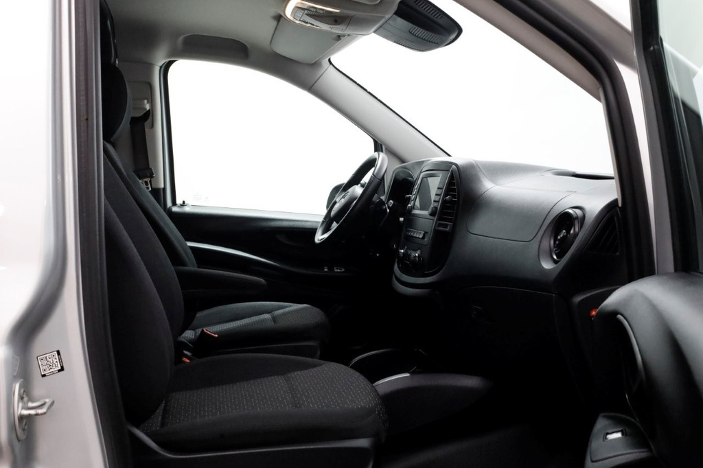 Mercedes-Benz Vito 114 CDI 136pk Compact 9G Automaat 2x Schuifdeur/LED/Camera/Inrichting 11-2022 3