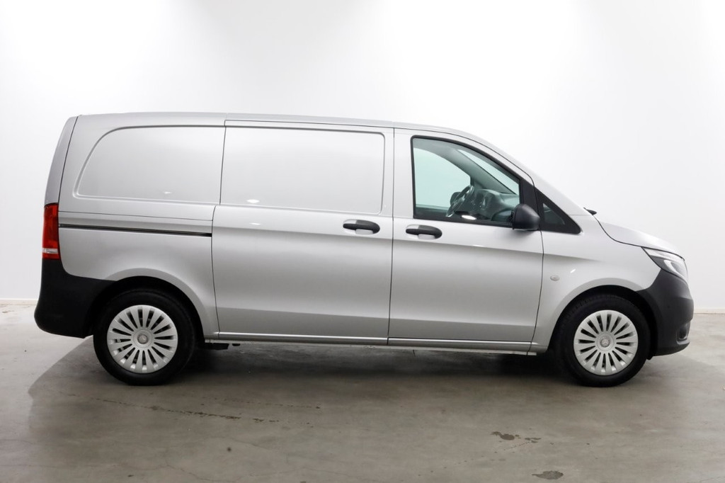 Mercedes-Benz Vito 114 CDI 136pk Compact 9G Automaat 2x Schuifdeur/LED/Camera/Inrichting 11-2022 6