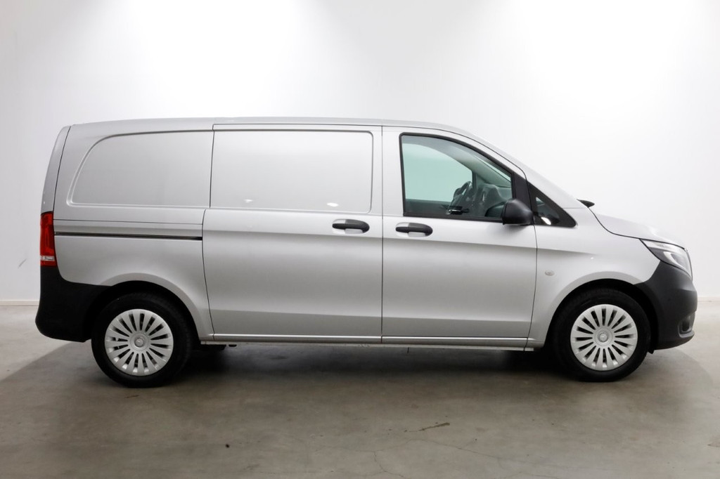 Mercedes-Benz Vito 114 CDI 136pk Compact 9G Automaat 2x Schuifdeur/LED/Camera/Inrichting 11-2022 6