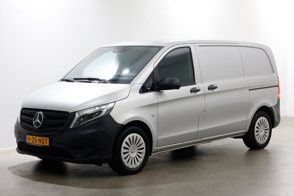 Mercedes-Benz Vito 114 CDI 136pk Compact 9G Automaat 2x Schuifdeur/LED/Camera/Navi/Inrichting 04-2022 10
