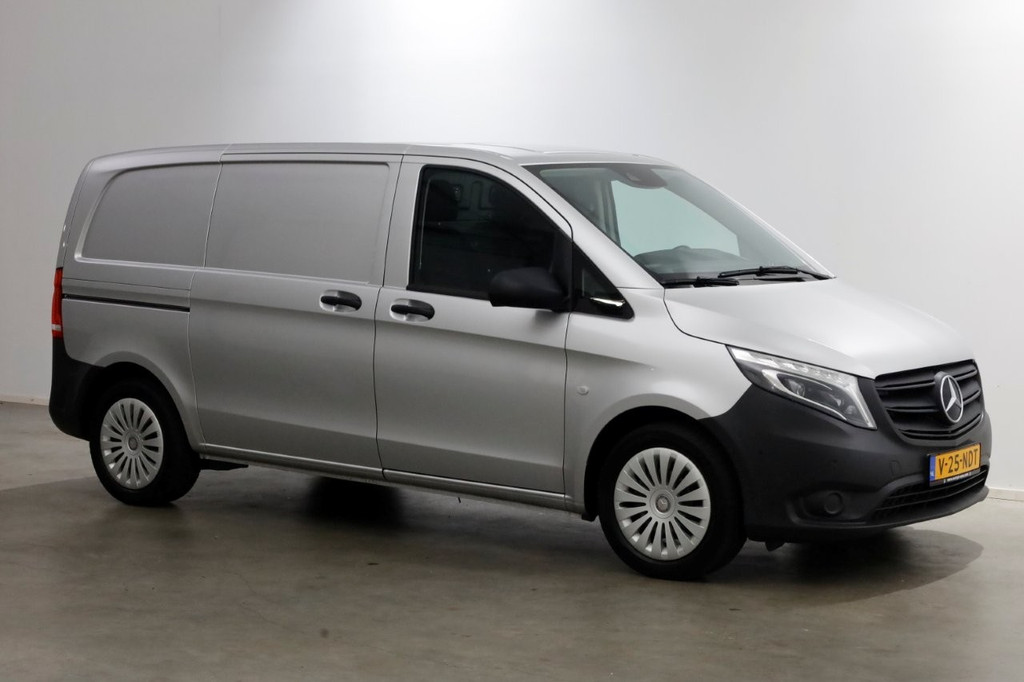Mercedes-Benz Vito 114 CDI 136pk Compact 9G Automaat 2x Schuifdeur/LED/Camera/Navi/Inrichting 04-2022 12