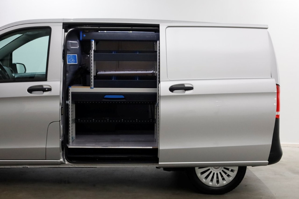 Mercedes-Benz Vito 114 CDI 136pk Compact 9G Automaat 2x Schuifdeur/LED/Camera/Navi/Inrichting 04-2022 13