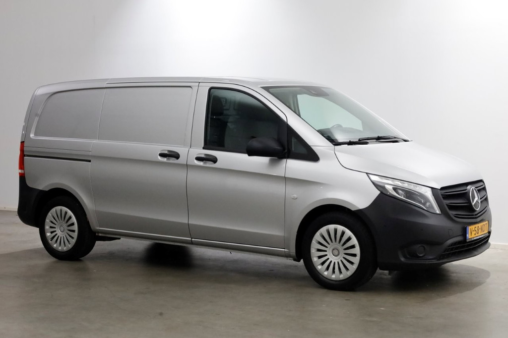 Mercedes-Benz Vito 114 CDI 136pk Compact 9G Automaat 2x Schuifdeur/LED/Camera/Navi/Inrichting 05-2022 12
