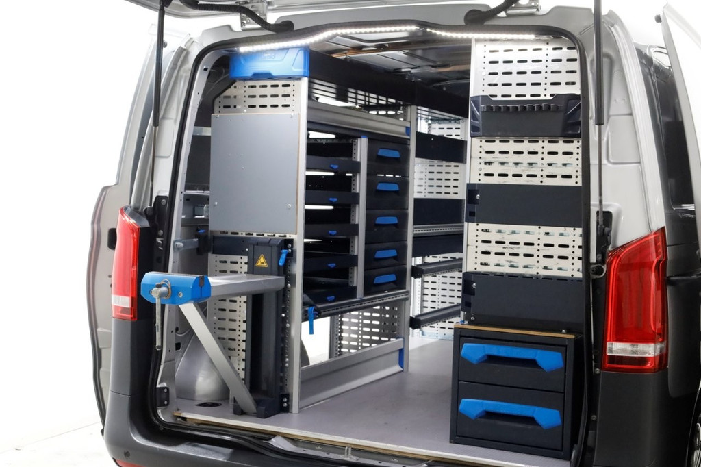 Mercedes-Benz Vito 114 CDI 136pk Compact 9G Automaat 2x Schuifdeur/LED/Camera/Navi/Inrichting 05-2022 14