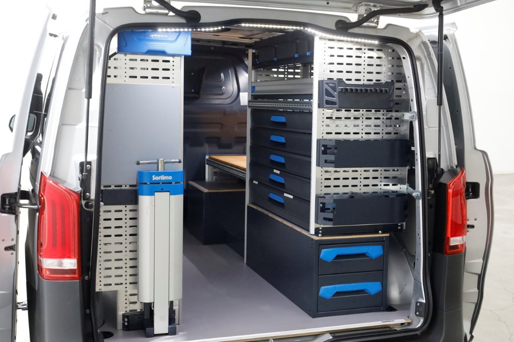 Mercedes-Benz Vito 114 CDI 136pk Compact 9G Automaat 2x Schuifdeur/LED/Camera/Navi/Inrichting 05-2022 15