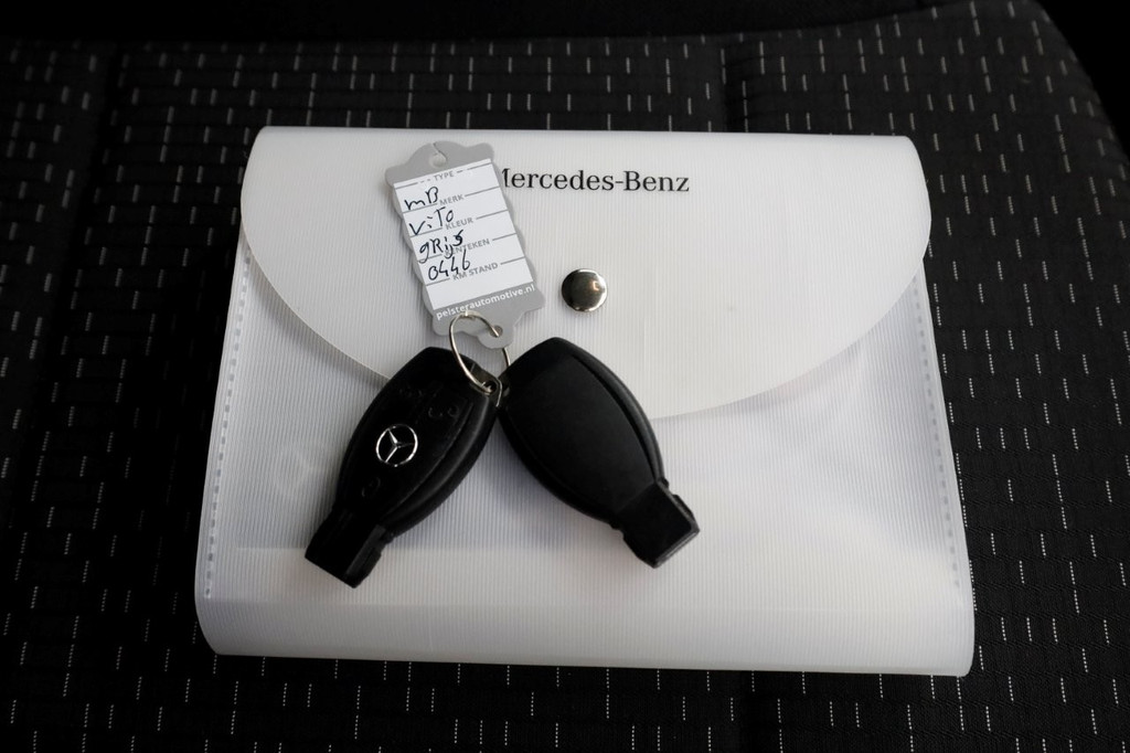 Mercedes-Benz Vito 114 CDI 136pk Compact 9G Automaat 2x Schuifdeur/LED/Camera/Navi/Inrichting 05-2022 8