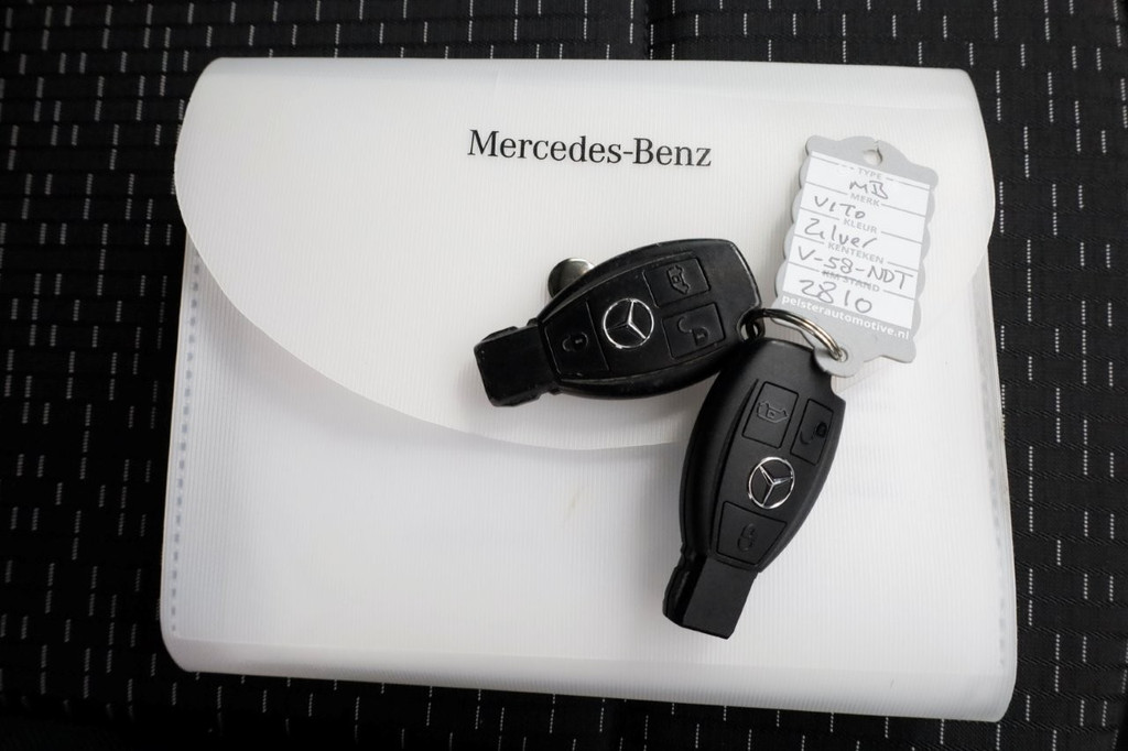 Mercedes-Benz Vito 114 CDI 136pk Compact 9G Automaat 2x Schuifdeur/LED/Camera/Navi/Inrichting 05-2022 8