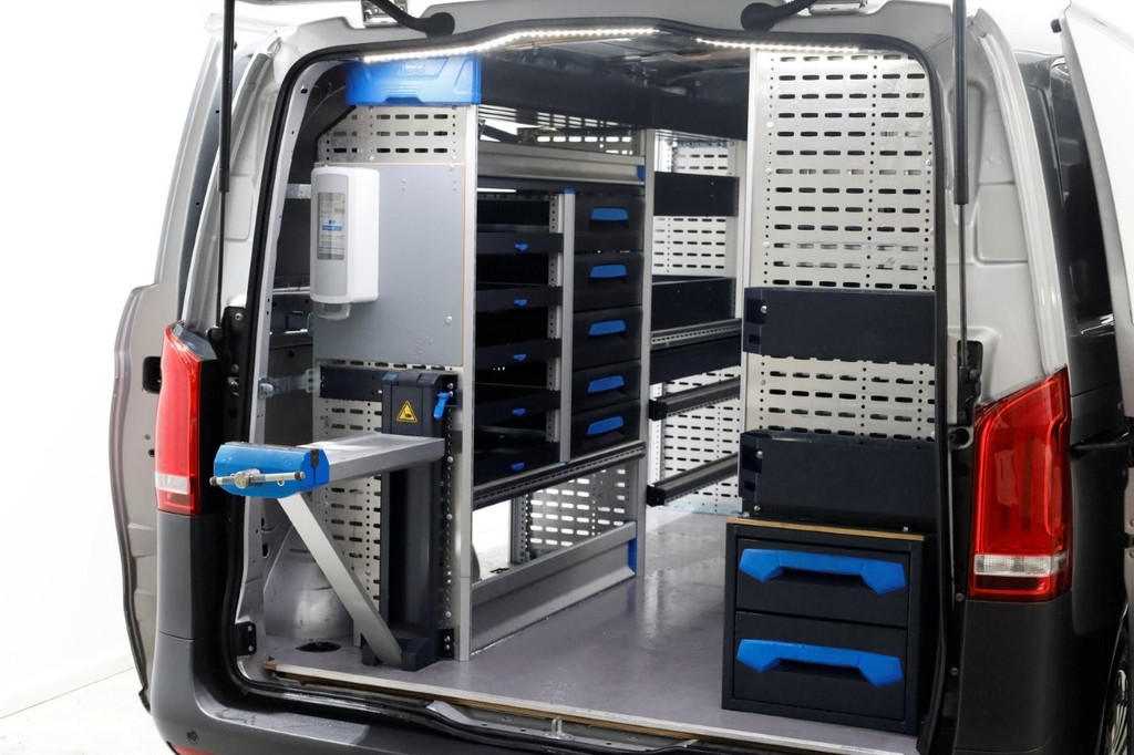 Mercedes-Benz Vito 114 CDI 136pk Compact 9G Automaat 2x Schuifdeur/LED/Camera/Navi/Inrichting 07-2022 14