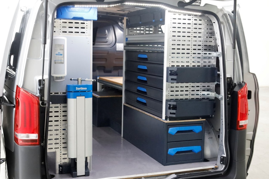 Mercedes-Benz Vito 114 CDI 136pk Compact 9G Automaat 2x Schuifdeur/LED/Camera/Navi/Inrichting 07-2022 15