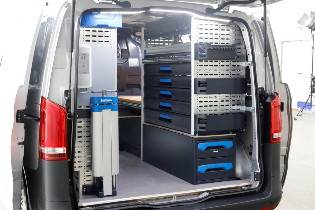 Mercedes-Benz Vito 114 CDI 136pk Compact 9G Automaat 2x Schuifdeur/LED/Camera/Navi/Inrichting 07-2022 15