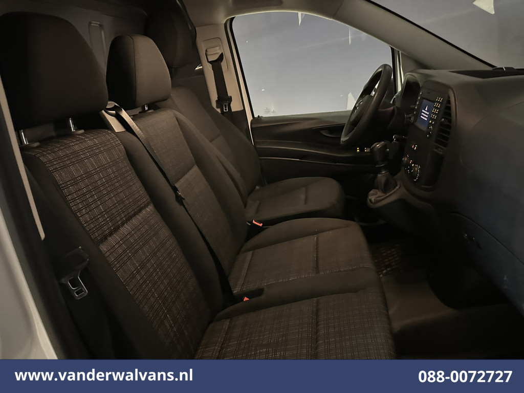 Mercedes-Benz Vito 114 CDI 136pk L2H1 Euro6 Airco | Camera | Bijrijdersbank | Cruisecontrol | Trekhaak Parkeersensoren, stoelverwarming 2