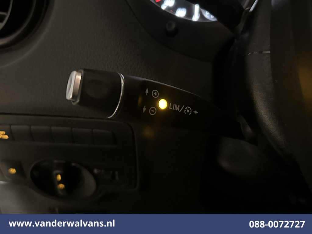 Mercedes-Benz Vito 114 CDI 136pk L2H1 Euro6 Airco | Camera | Bijrijdersbank | Cruisecontrol | Trekhaak Parkeersensoren, stoelverwarming 8