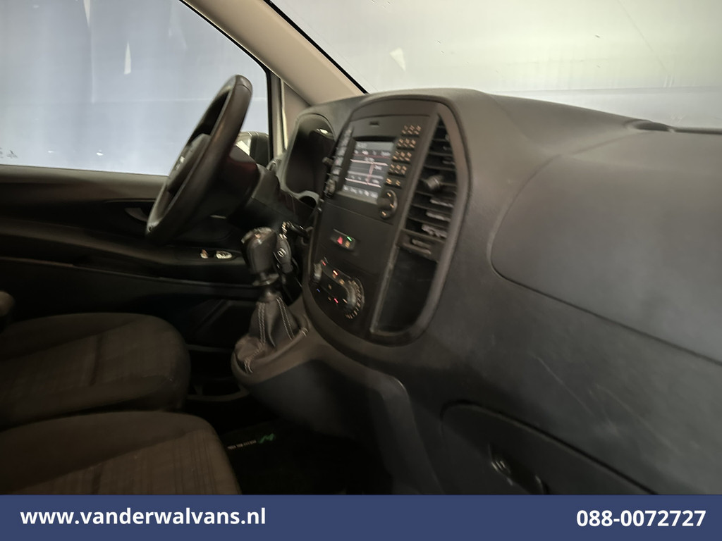Mercedes-Benz Vito 114 CDI 136pk L2H1 Euro6 Airco | Camera | Cruisecontrol | Stoelverwarming Trekhaak, Parkeersensoren, Bijrijdersbank 13