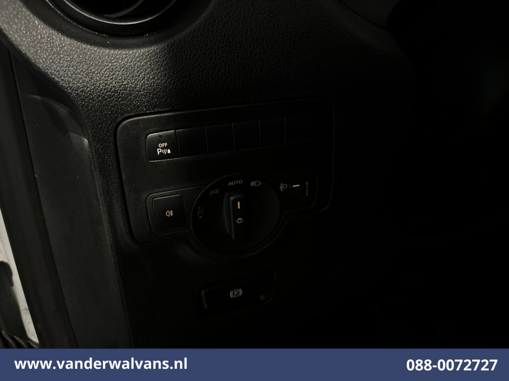 Mercedes-Benz Vito 114 CDI 136pk L2H1 Euro6 Airco | Camera | Cruisecontrol | Stoelverwarming Trekhaak, Parkeersensoren, Bijrijdersbank 17