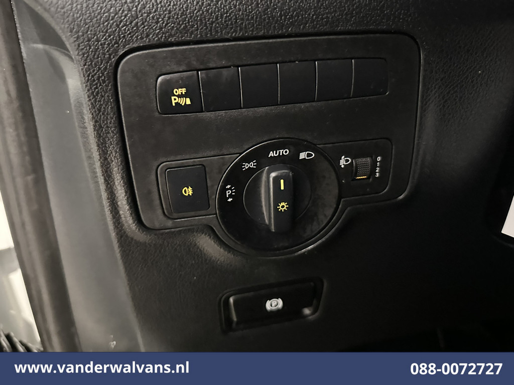 Mercedes-Benz Vito 114 CDI 136pk L2H1 Euro6 Airco | Navigatie | Camera | LM Velgen Cruisecontrol, Bumper in de kleur, Parkeersensoren, Achterklep, Stoelverwarming, Bijrijdersbank, Inrichting 18
