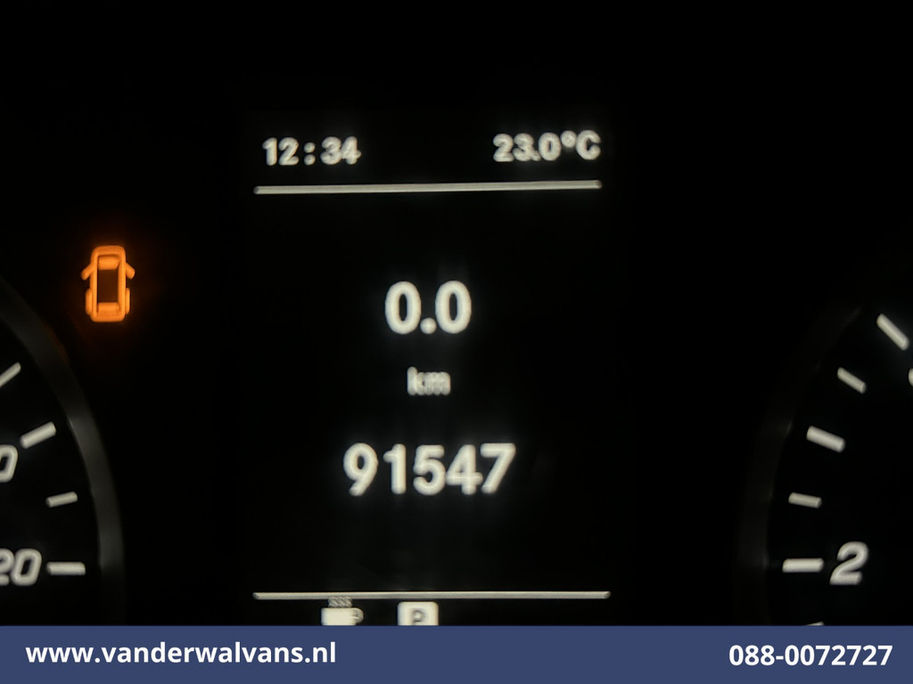 Mercedes-Benz Vito 114 CDI 136pk L2H1 Euro6 Airco | Navigatie | Camera | LM Velgen Cruisecontrol, Bumper in de kleur, Parkeersensoren, Achterklep, Stoelverwarming, Bijrijdersbank, Inrichting 21