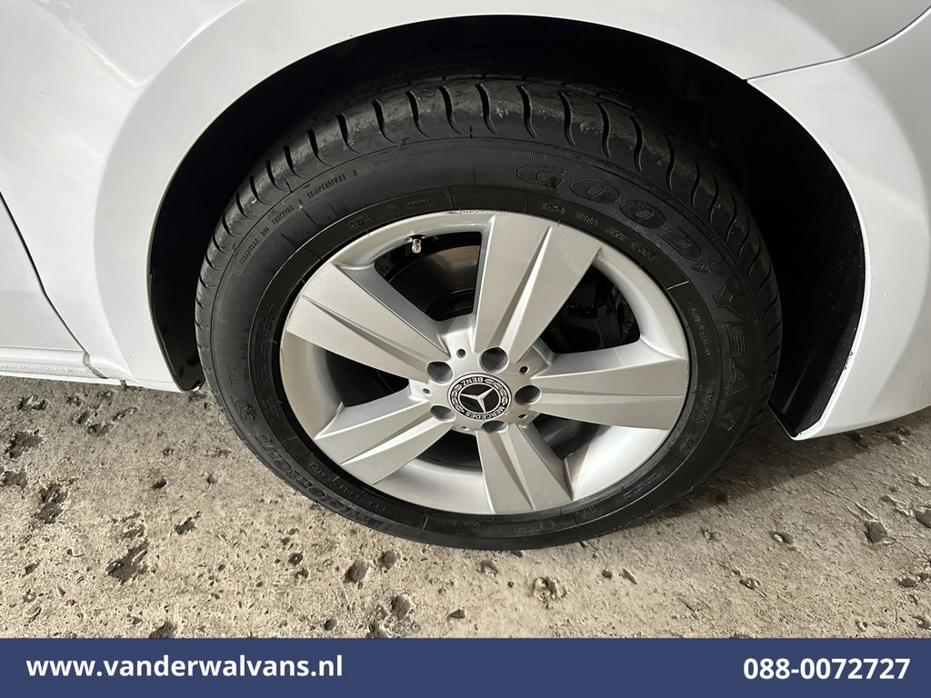 Mercedes-Benz Vito 114 CDI 136pk L2H1 Euro6 Airco | Navigatie | Camera | LM Velgen Cruisecontrol, Bumper in de kleur, Parkeersensoren, Achterklep, Stoelverwarming, Bijrijdersbank, Inrichting 6