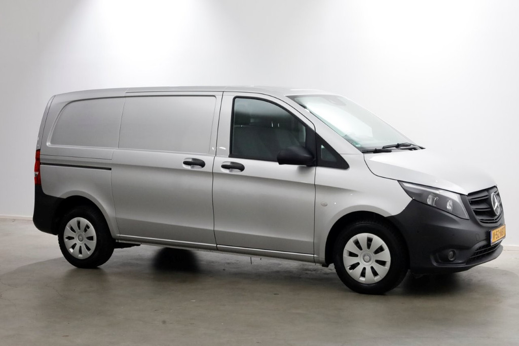 Mercedes-Benz Vito 114 CDI 136pk RWD Compact 9G Automaat Camera/Navi/Inrichting 01-2022 10