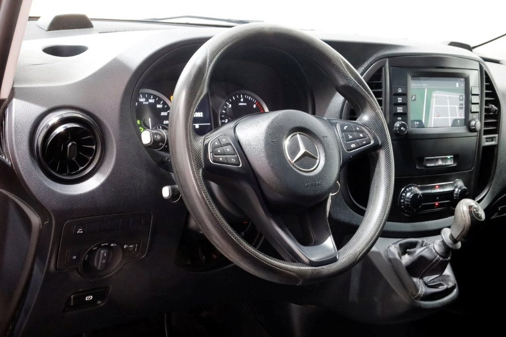 Mercedes-Benz Vito 114 CDI 136pk XL Extra Lang Navi/Camera/Inrichting 01-2021 13