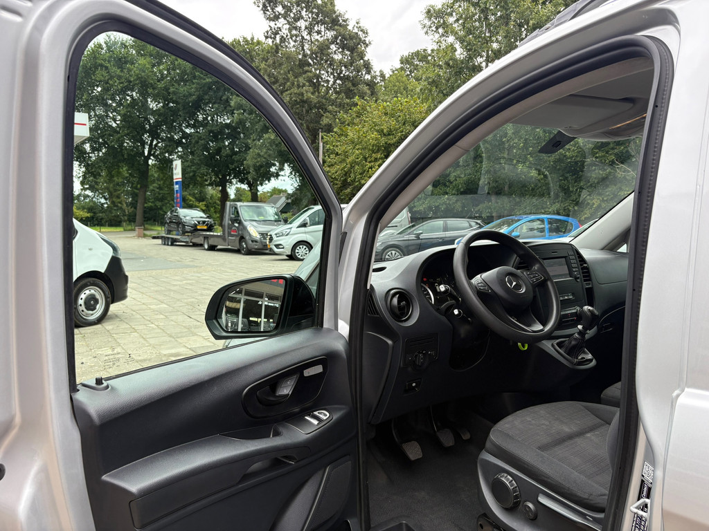 Mercedes-Benz Vito 114 CDI|1e EIG|cruise control|achteruitrijcamera|stoelverwarming|bluetooth|airconditioning|elektrisch pakket 11
