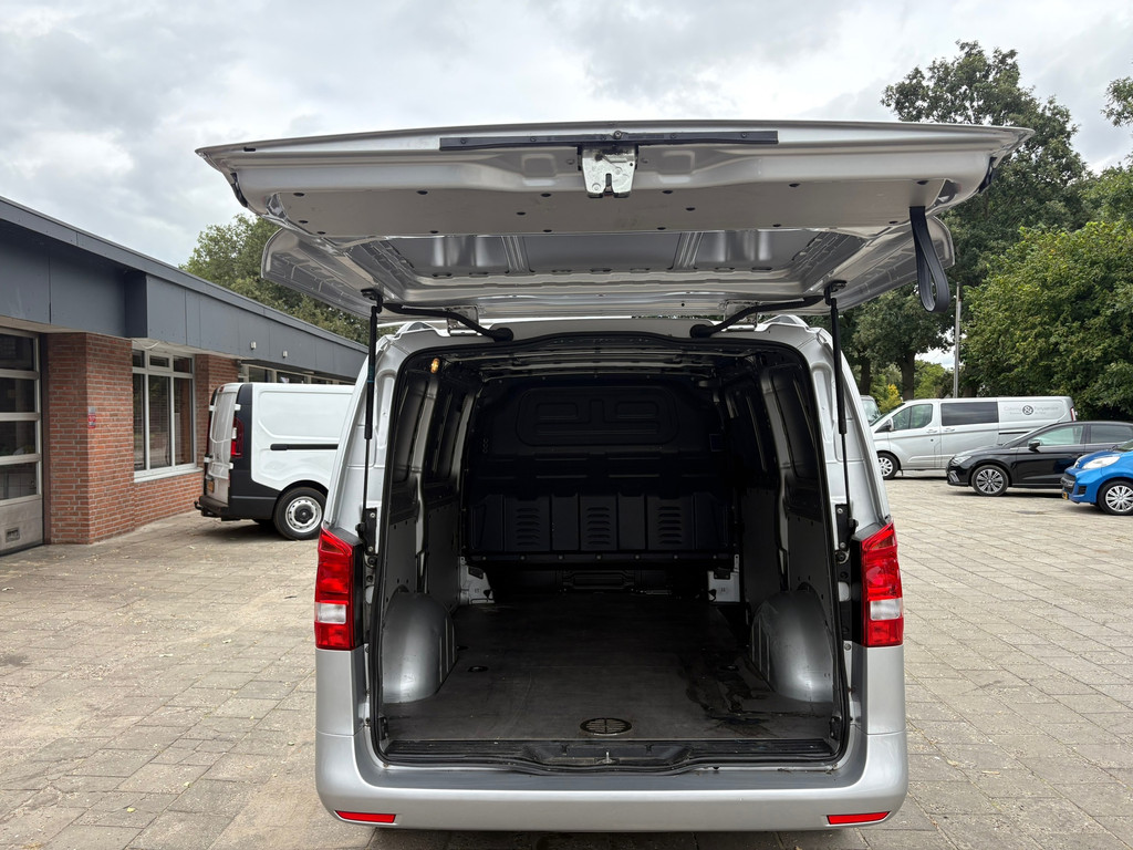 Mercedes-Benz Vito 114 CDI|1e EIG|cruise control|achteruitrijcamera|stoelverwarming|bluetooth|airconditioning|elektrisch pakket 8