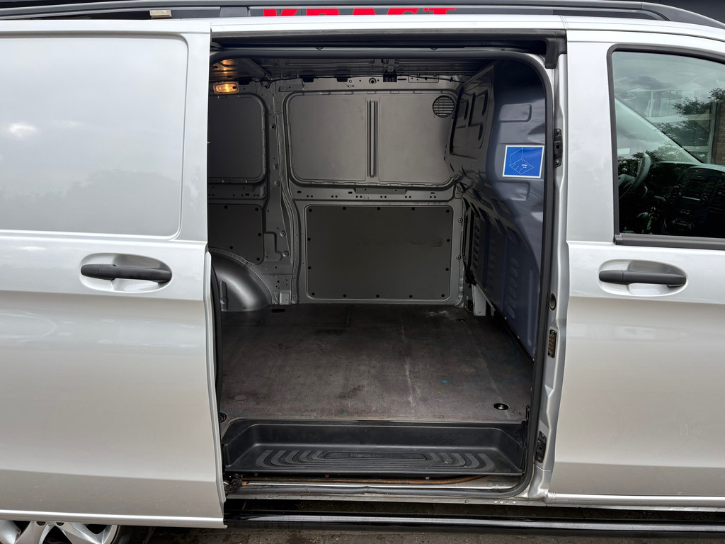 Mercedes-Benz Vito 114 CDI|1e EIG|cruise control|achteruitrijcamera|stoelverwarming|bluetooth|airconditioning|elektrisch pakket 9