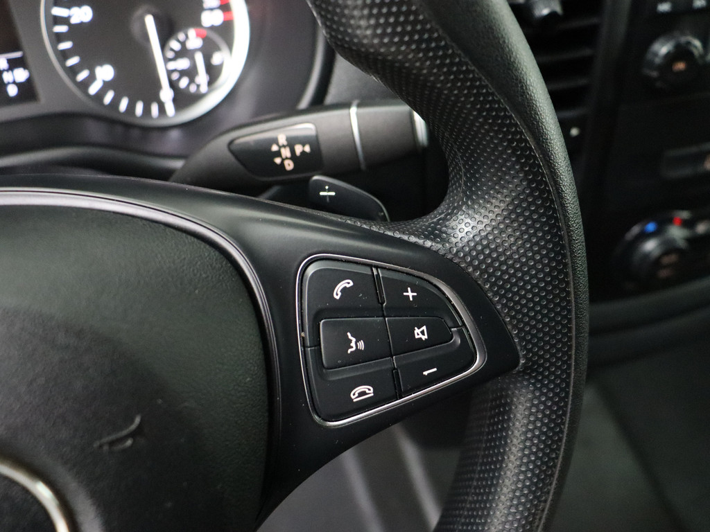 Mercedes-Benz Vito 114CDI 7G-Tronic Automaat Lang | Navigatie | Camera | Airco | Cruise | 3-Persoons | Trekhaak 16