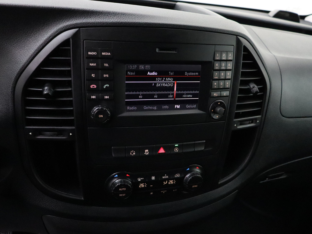 Mercedes-Benz Vito 114CDI 7G-Tronic Automaat Lang | Navigatie | Camera | Airco | Cruise | 3-Persoons | Trekhaak 18