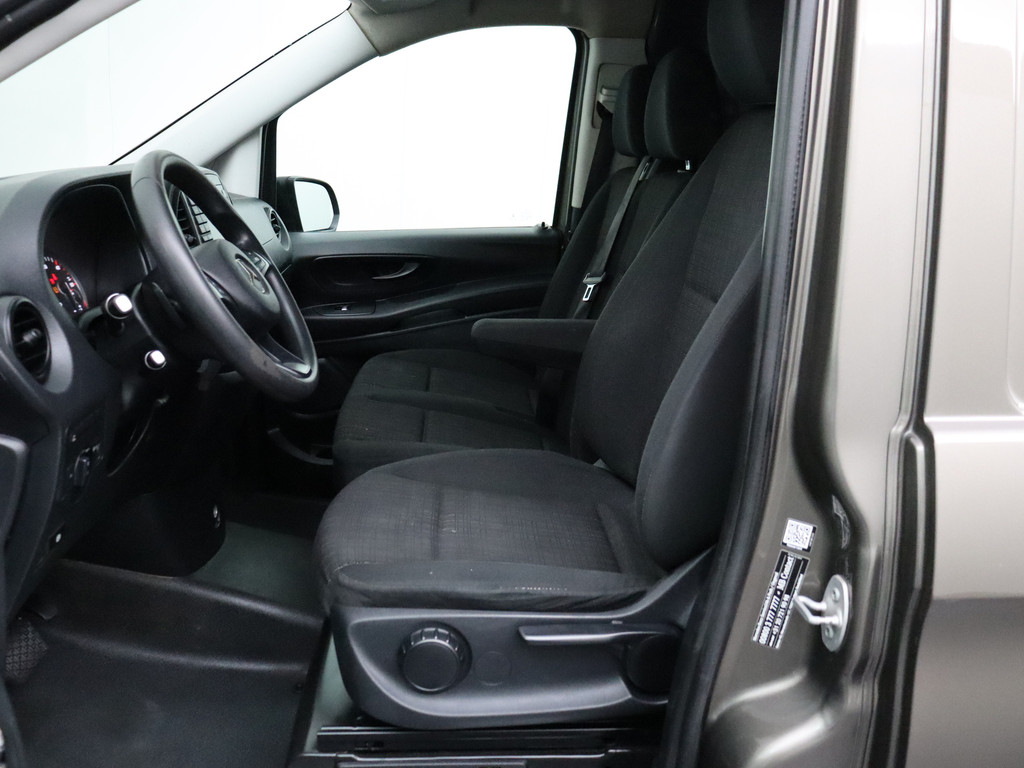 Mercedes-Benz Vito 114CDI 7G-Tronic Automaat Lang | Navigatie | Camera | Airco | Cruise | 3-Persoons | Trekhaak 21