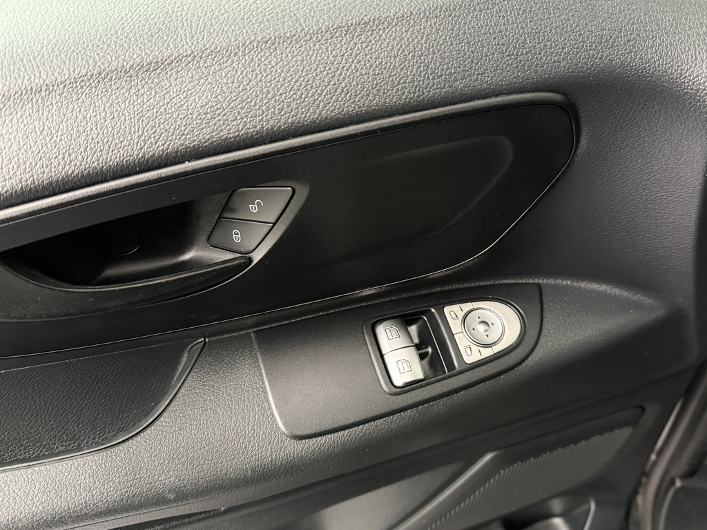 Mercedes-Benz Vito 114CDI 9G-Tronic Automaat Lang | Achterdeuren | Navigatie | Camera | Airco | Cruise | 3-Persoons 8