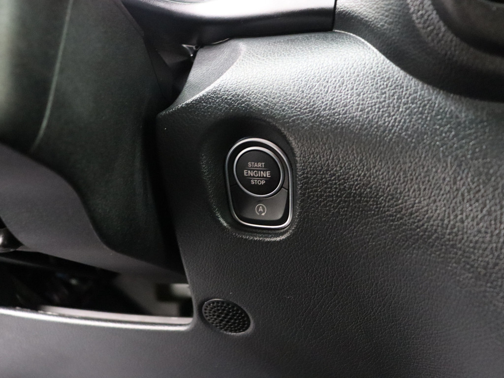 Mercedes-Benz Vito 114CDI 9G-Tronic Automaat Lang | Multimedia | Camera | 3-Persoons | Betimmering | Trekhaak 17