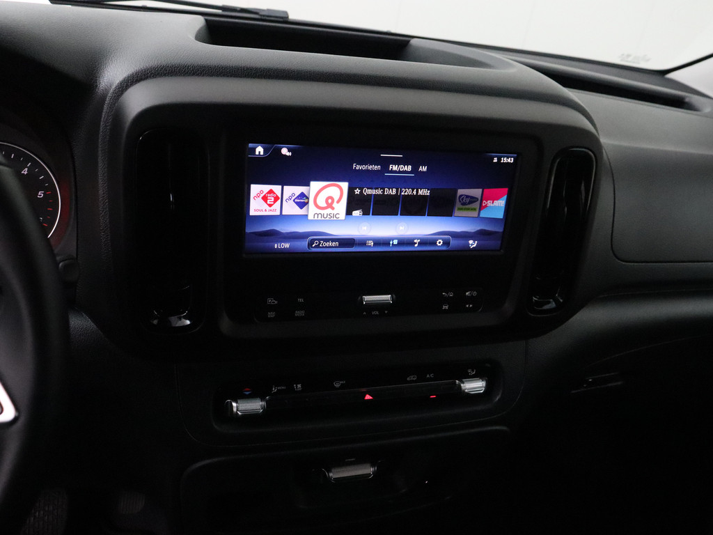 Mercedes-Benz Vito 114CDI 9G-Tronic Automaat Lang | Multimedia | Camera | 3-Persoons | Betimmering | Trekhaak 18