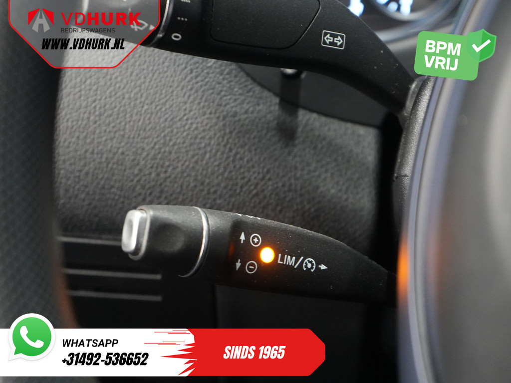 Mercedes-Benz Vito 114 CDI Aut. DC Dubbel Cabine Buffl Leder/ 2x Schuifdeur/ Carplay/ Navi/ Spoiler/ Frontlip/ Sidebars/ 18?LMV/ Cruise/ Airco 19
