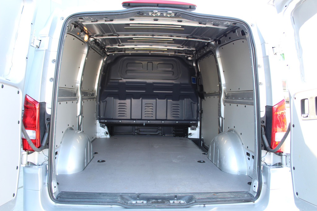 Mercedes-Benz Vito 114 CDI Automaat Black Edition | LED | Leder | 1 eigenaar 8