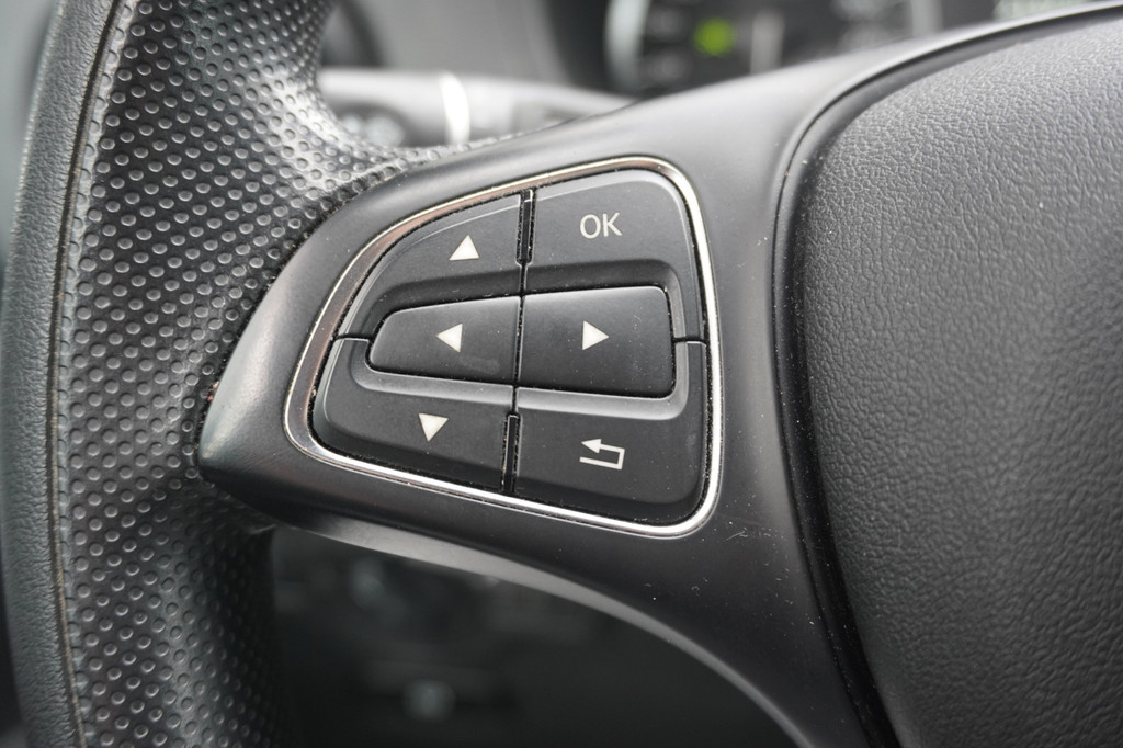 Mercedes-Benz Vito 114 CDI Automaat EURO 6 - Airco - Cruise - PDC - ⬠10.950,- Excl. 15