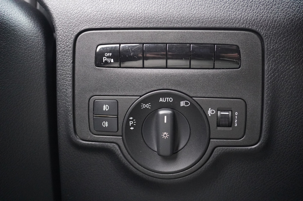 Mercedes-Benz Vito 114 CDI Automaat EURO 6 - Airco - Navi - Cruise - ⬠9.950,- Excl. 18
