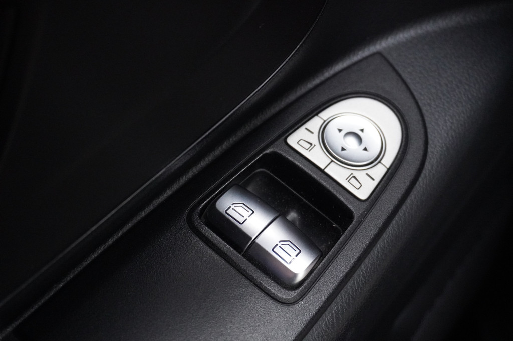 Mercedes-Benz Vito 114 CDI Automaat EURO 6 - Airco - Navi - Cruise - ⬠9.950,- Excl. 19