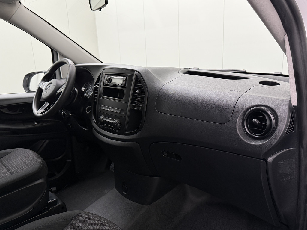 Mercedes-Benz Vito 114CDI Automaat Personenbus | 9-Persoons | Extra Lang | Prijs incl BTW EUR 25289,-- | Airco | Cruise | 2-2-2-3 Stoelopstelling 19