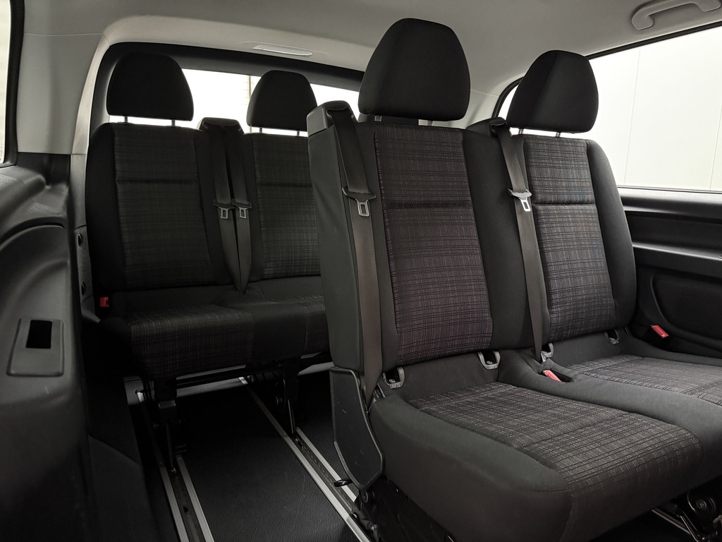 Mercedes-Benz Vito 114CDI Automaat Personenbus | 9-Persoons | Extra Lang | Prijs incl BTW EUR 26499,-- | Airco | Cruise | 2-2-2-3 Stoelopstelling 21
