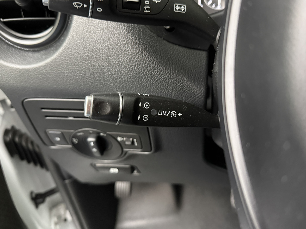 Mercedes-Benz Vito 114CDI Automaat Personenbus | 9-Persoons | Extra Lang | Prijs incl BTW EUR 27527,50 | Airco | Cruise | 2-2-2-3 Stoelopstelling 15