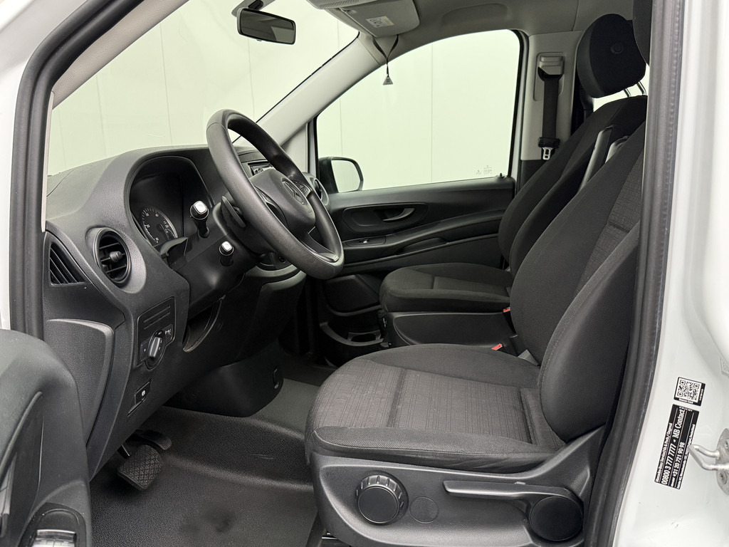Mercedes-Benz Vito 114CDI Automaat Personenbus | 9-Persoons | Extra Lang | Prijs incl BTW EUR 27527,50 | Airco | Cruise | 2-2-2-3 Stoelopstelling 18