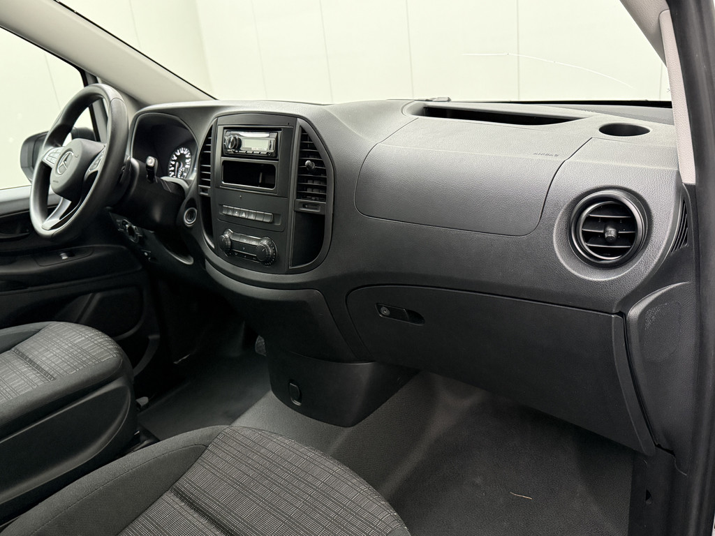 Mercedes-Benz Vito 114CDI Automaat Personenbus | 9-Persoons | Extra Lang | Prijs incl BTW EUR 27527,50 | Airco | Cruise | 2-2-2-3 Stoelopstelling 19