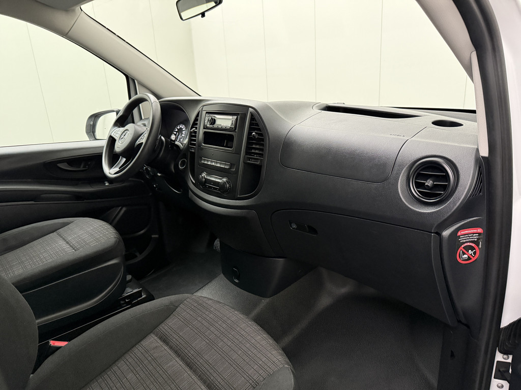 Mercedes-Benz Vito 114CDI Automaat Personenbus | 9-Persoons | Extra Lang | Prijs incl BTW EUR 27527,50 | Airco | Cruise | 2-2-2-3 Stoelopstelling 19