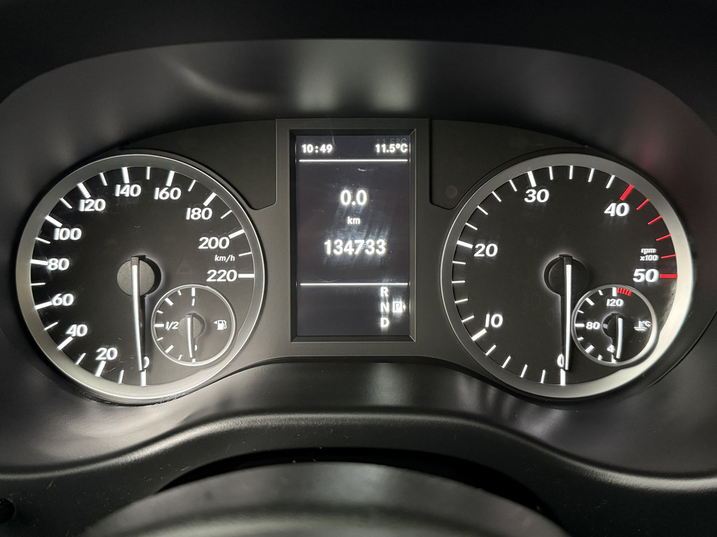 Mercedes-Benz Vito 114CDI Automaat Personenbus | 9-Persoons | Extra Lang | Prijs incl BTW EUR 27527,50 | Airco | Cruise | 2-2-2-3 Stoelopstelling 9